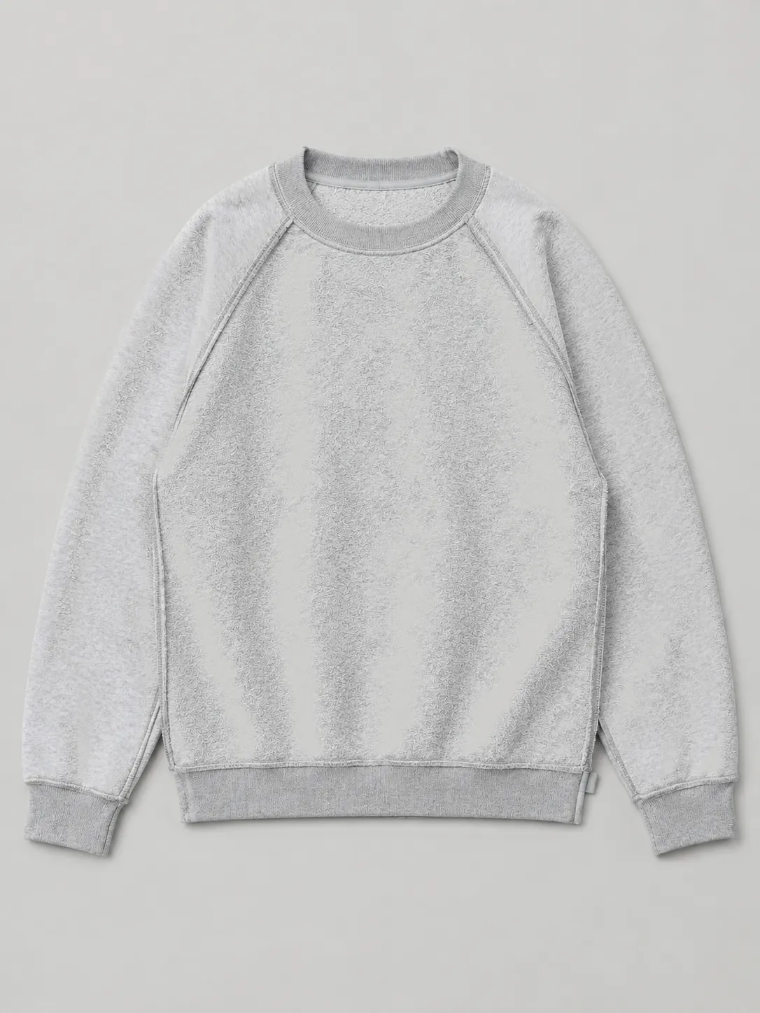 Split-Weight Raglan, set indefra